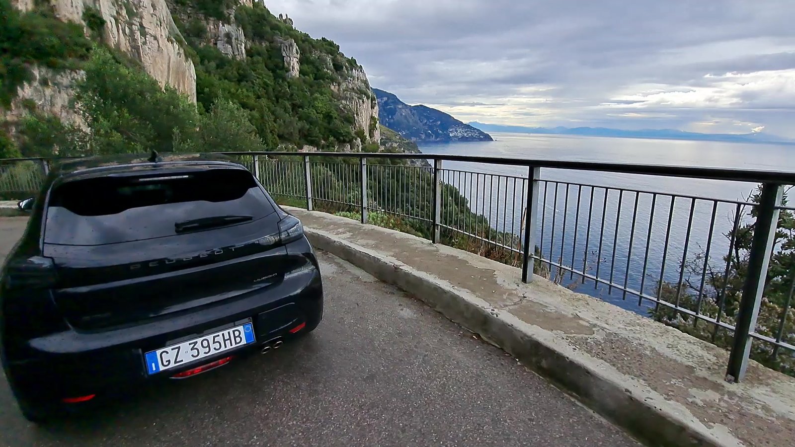 Carro alugado em viagem
